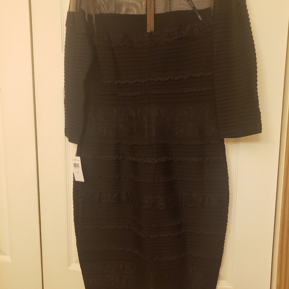 Tadashi Shoji Black Ribbed Pencil Midi dress